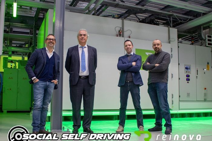 Reinova e Social Self Driving firmano l’accordo per lo sviluppo di un innovativo sistema di  Guida Autonoma e Semi-autonoma