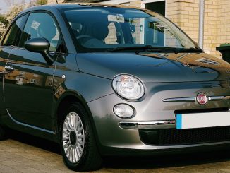 Come scoprire quanti proprietari ha avuto un'auto